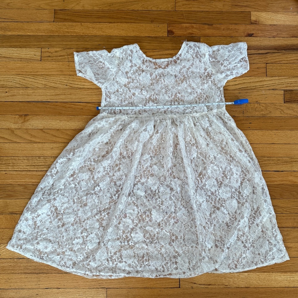 Vintage lace cream baby doll slip